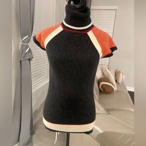 Whim Luxurious 100% Cashmere turtle neck cap sleeves Sweater size M
